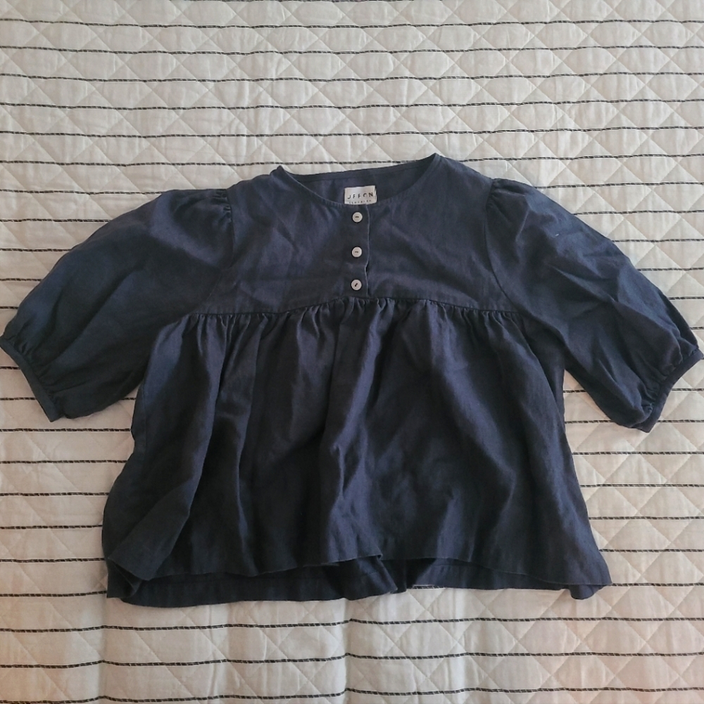 OffOn Linen Puff-Sleeve Charcoal Top EUC